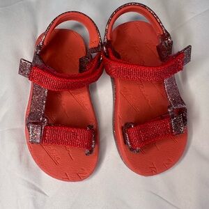 Mini Melissa red sandals